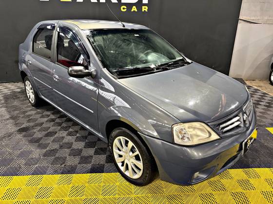 RENAULT LOGAN 1.6 AUTHENTIQUE 8V TORQUE FLEX 4P MANUAL RENAULT LOGAN 1.6 AUTHENTIQUE 8V TORQUE FLEX 4P MANUAL